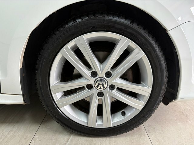 Volkswagen Jetta 2.0 Tdi Bluemotion Tech Se Dsg Euro 6 Ss Red #9