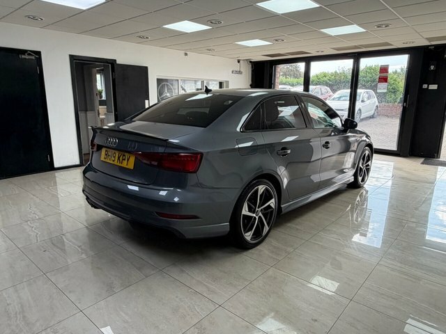 Audi A3 2019 1.5 Tfsi Cod 35 Black Edition Saloon Petr BH19KPY Grey #3
