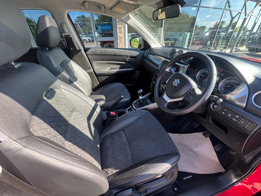 Suzuki Vitara 1.4 Boosterjet Sz-t Black #13