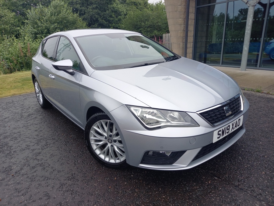 Seat Leon 1.6 Tdi Se Dynamic Ez Dsg Silver
