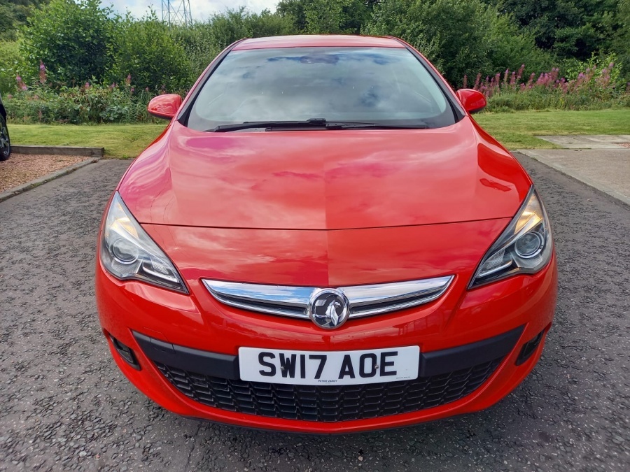 Vauxhall Astra GTC 1.4T 16V Sri Red #2