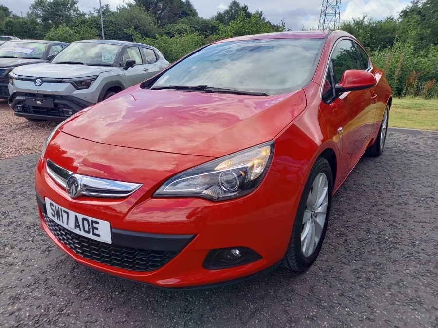 Vauxhall Astra GTC 1.4T 16V Sri Red #3