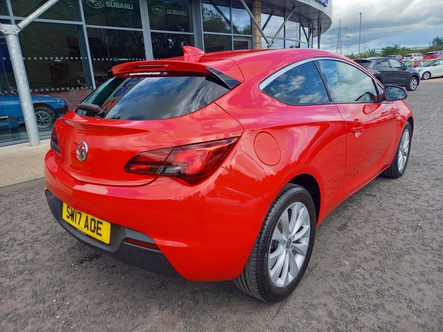 Vauxhall Astra GTC 1.4I Turbo Limited Edition Black #8