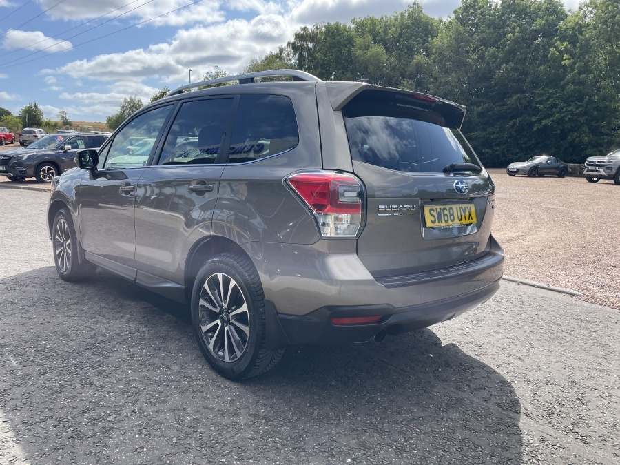 Subaru Forester 2.0 Xt Lineartronic Gold #5