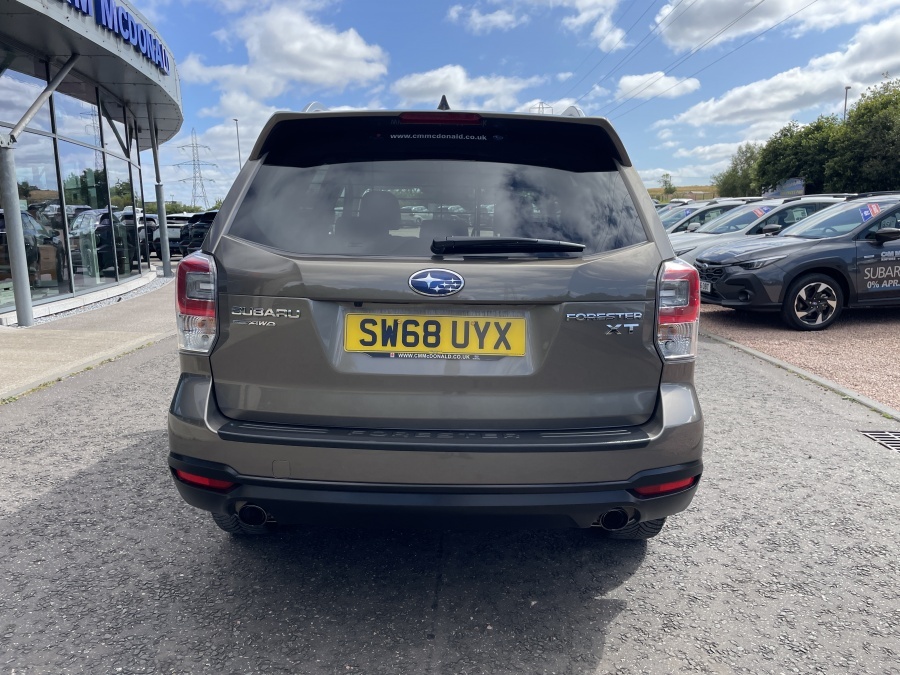 Subaru Forester 2.0 Xt Lineartronic Gold #6