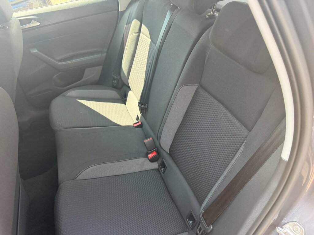 Volkswagen Polo Match Black #7