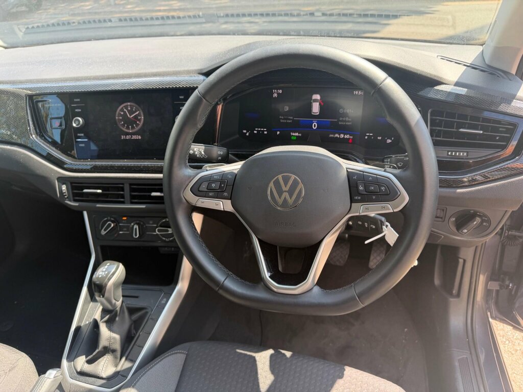 Volkswagen Polo Match Black #3