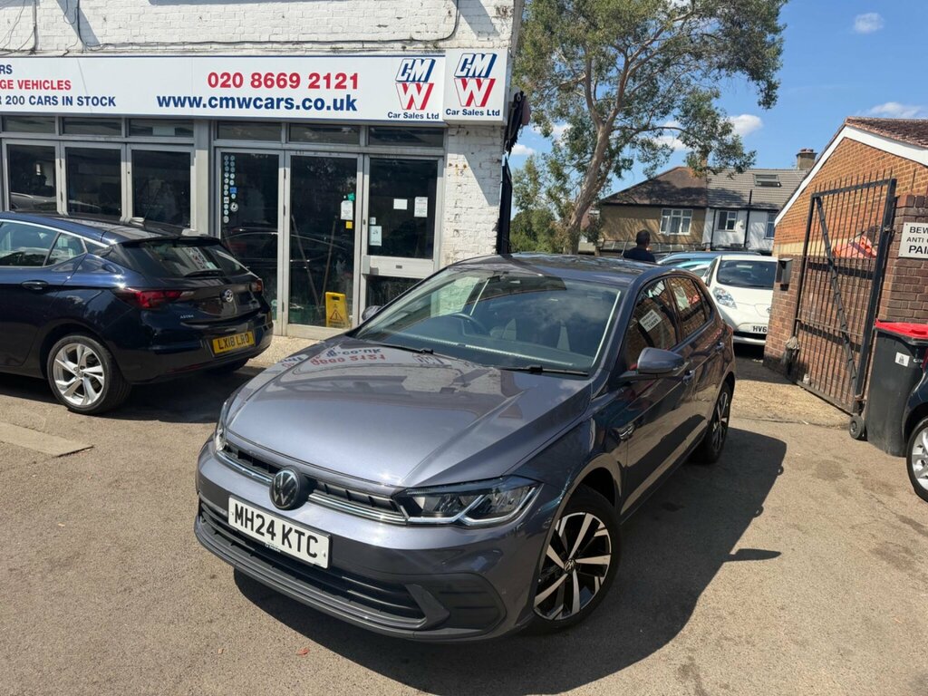 Volkswagen Polo Match Black #1