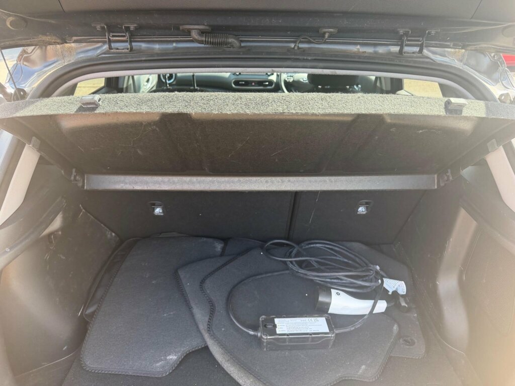 Hyundai Kona 39Kwh Premium 10.5Kw Charger Black #3