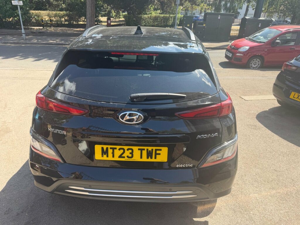 Hyundai Kona 39Kwh Premium 10.5Kw Charger Black #6