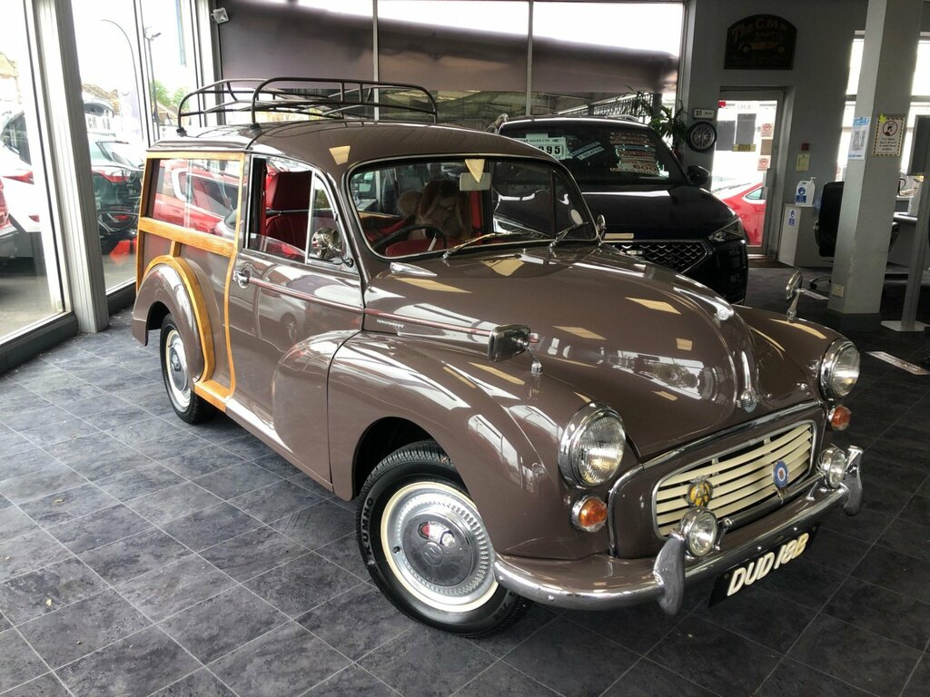 Morris Minor Estate DUD18B