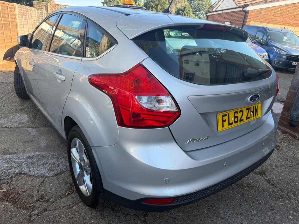 Ford Focus 1.6 Tdci 115 Zetec Low Mileage Free Tax Black #2