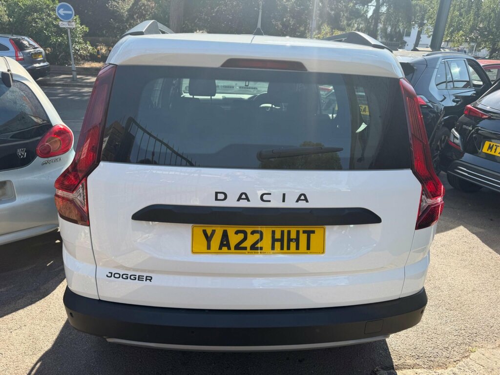 Dacia Jogger 1.0 Tce Essential Euro 6 Ss YA22HHT White #4