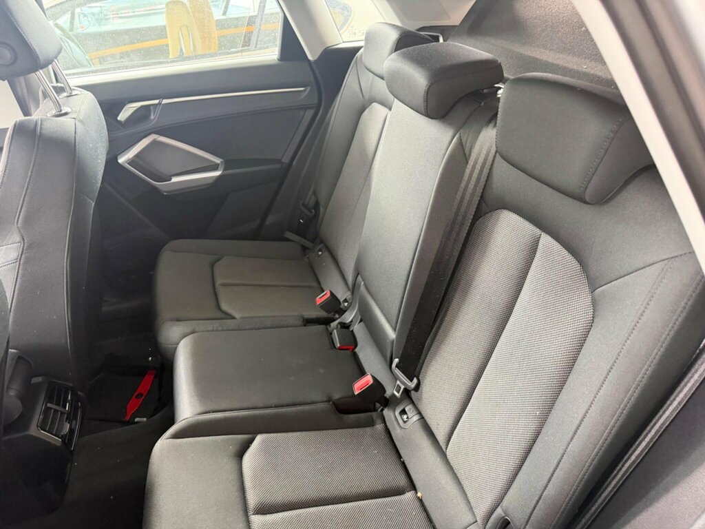 Audi Q3 1.5 Tfsi Cod 35 Sport S Tronic Euro 6 Ss Silver #2