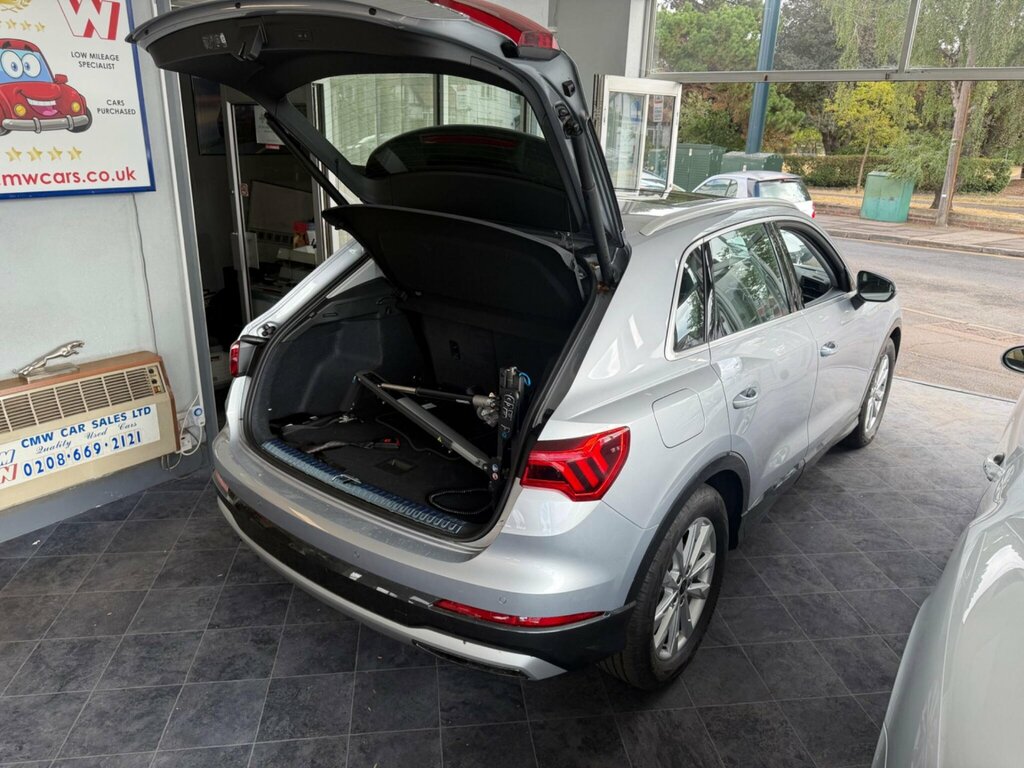 Audi Q3 1.5 Tfsi Cod 35 Sport S Tronic Euro 6 Ss Silver