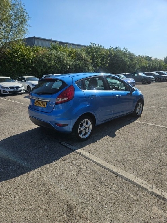 Ford Fiesta Zetec Blue