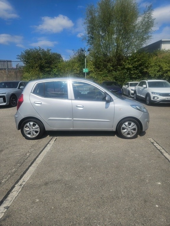 Hyundai I10 Active Silver #3