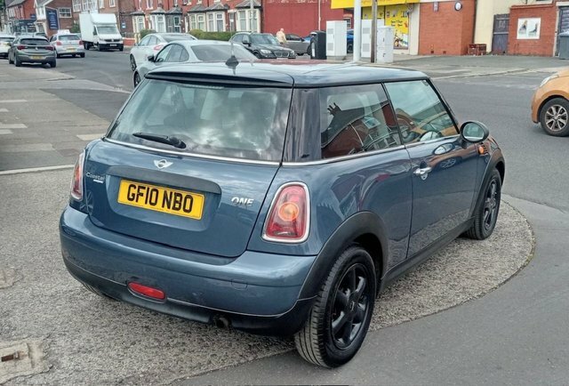 Mini Hatch 1.6 One Hatchback Euro 5 98 Ps Blue #3