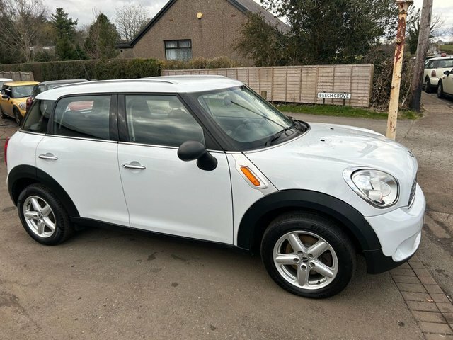 Mini Countryman 1.6 One Suv Euro 5 S S 98 Ps White #5