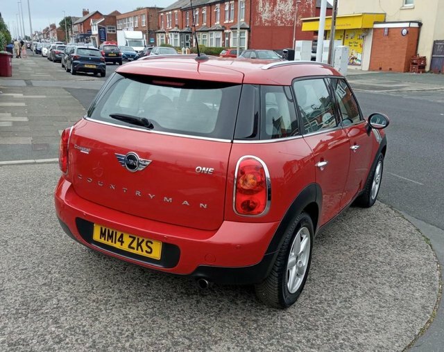 Mini Countryman 1.6 One Suv Euro 6 S S 98 Ps Red #4