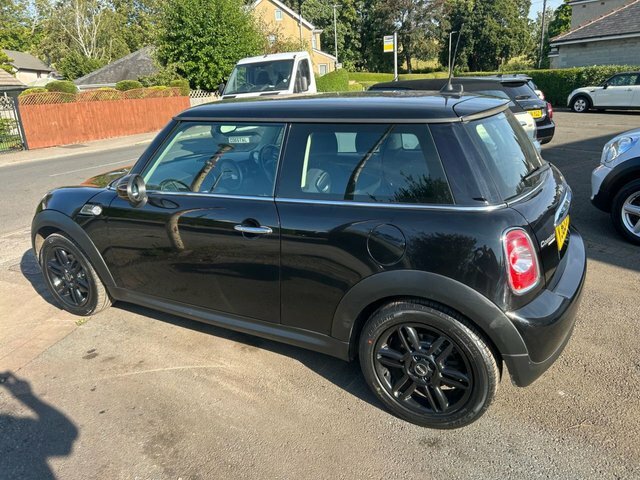 Mini Hatch 1.6 Cooper Baker Street Hatchback Manua YJ63JFX Black #5