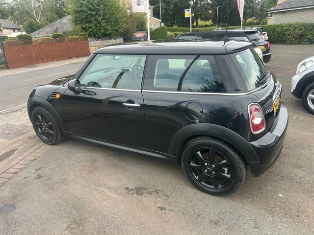 Mini Hatch One 1.6 One 98 Bhp NA60ZDT Black #5
