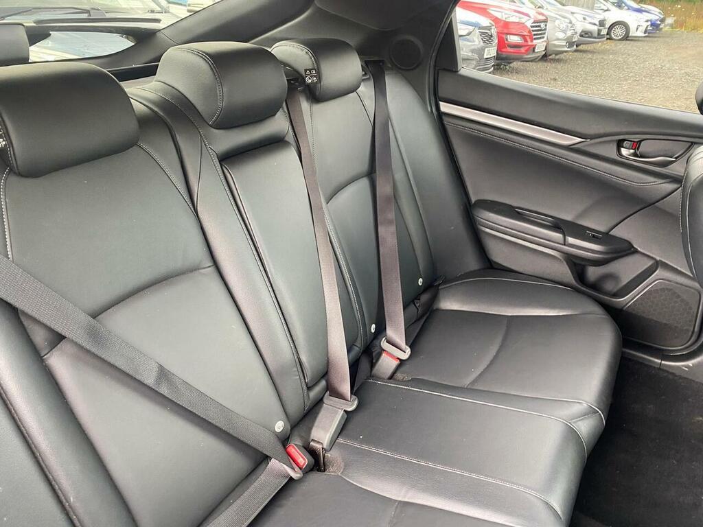 Honda Civic 1.5 Vtec Turbo Sport Hatchback Red #15