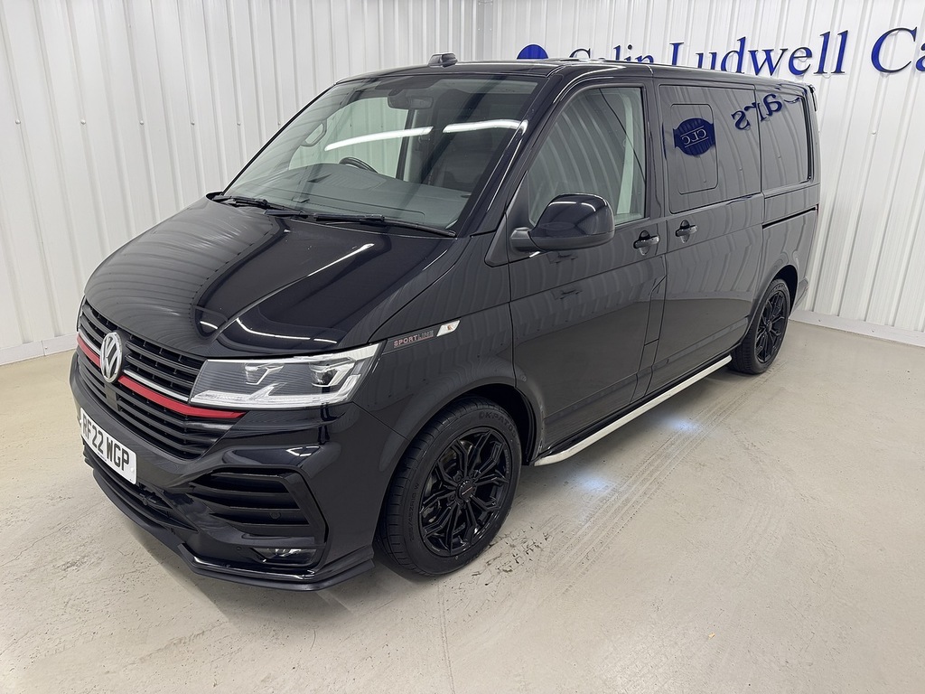 Volkswagen Transporter Sportline 2.0 Bitdi T32 Sportline Kombi Dsg Fwd Swb Euro 6 Black #4