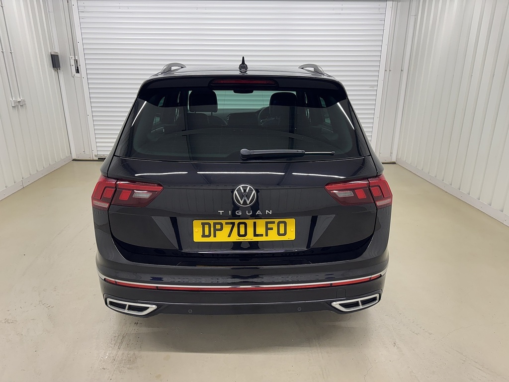 Volkswagen Tiguan 1.5 Tsi R-line Dsg Euro 6 Ss DP70LFO Black #5