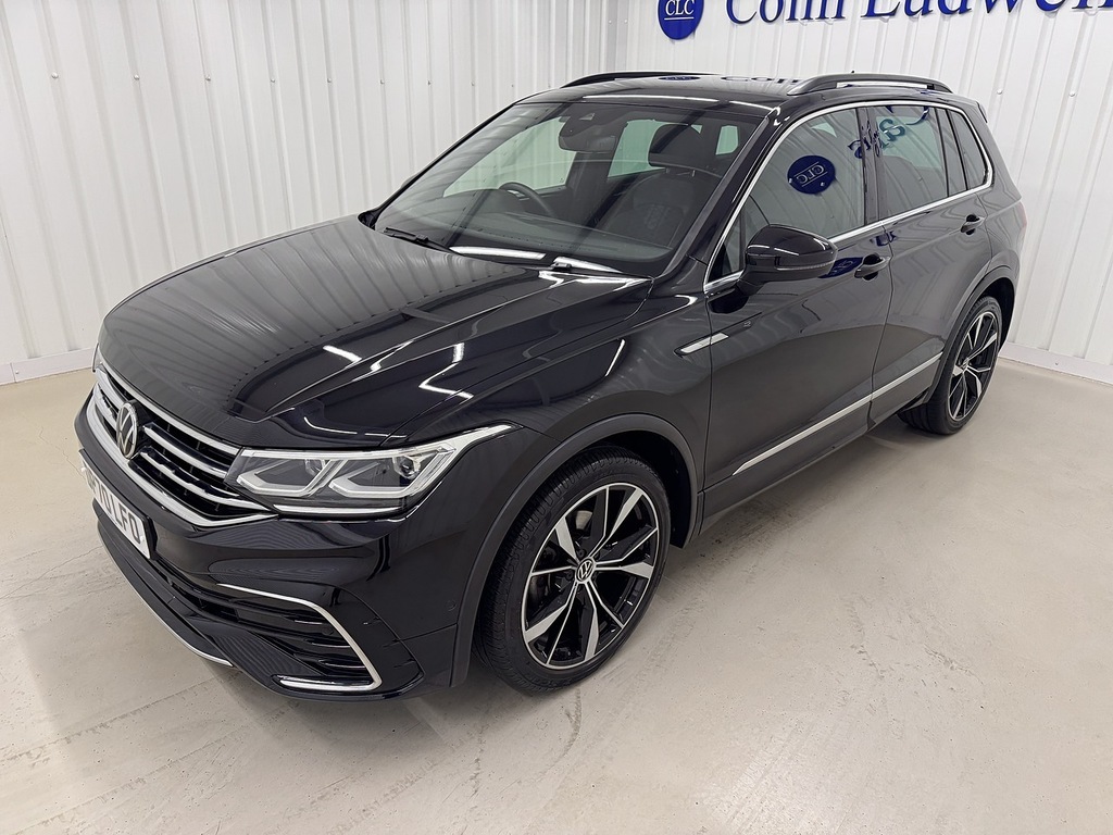 Volkswagen Tiguan 1.5 Tsi R-line Dsg Euro 6 Ss DP70LFO Black #3