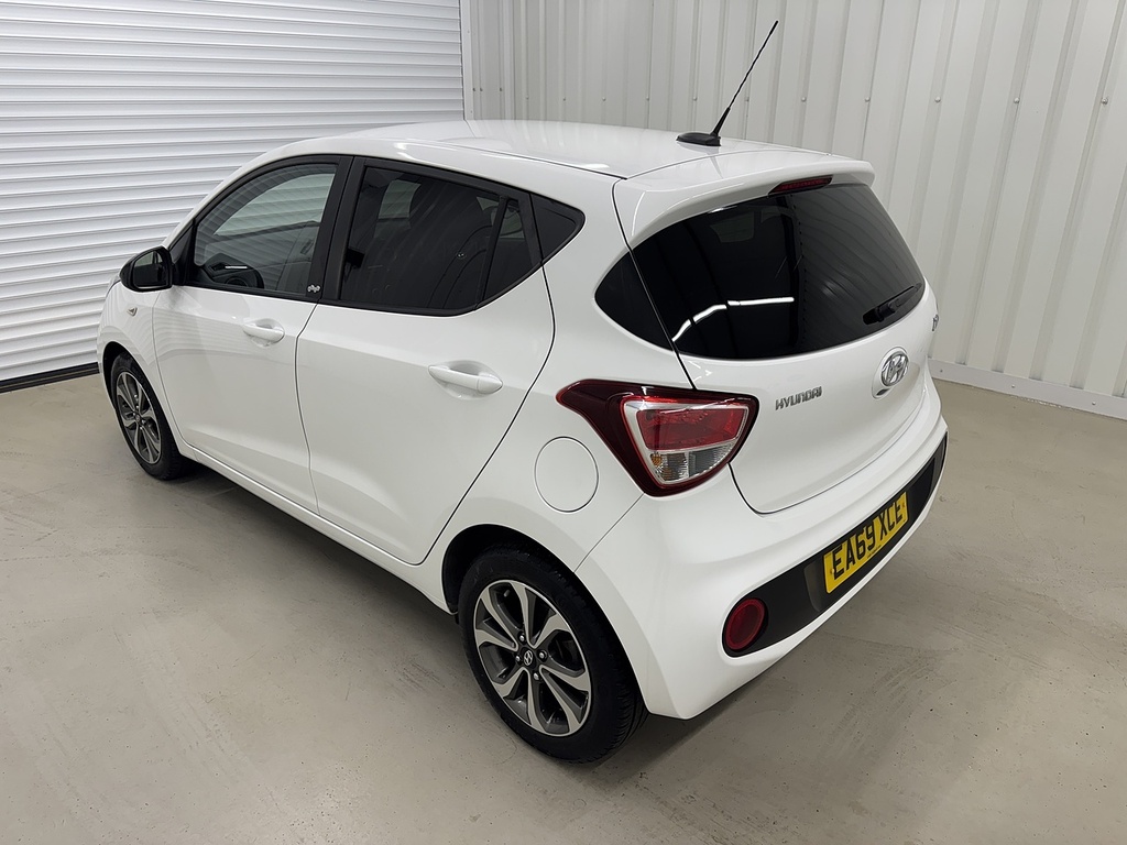 Hyundai I10 1.0 Play Euro 6 White #4
