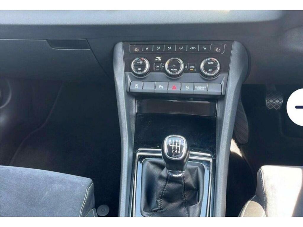 Skoda Karoq 1.5 Tsi Se L Euro 6 Ss Grey #4
