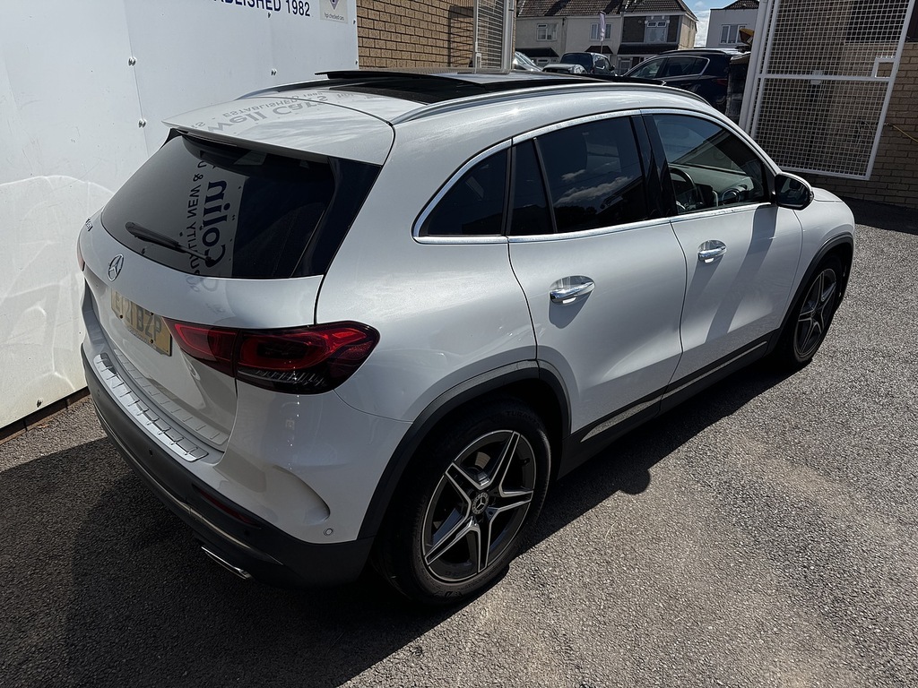 Mercedes-Benz GLA Class 1.3 Gla180 Amg Line Premium Plus 7G-dct Euro 6 White #2