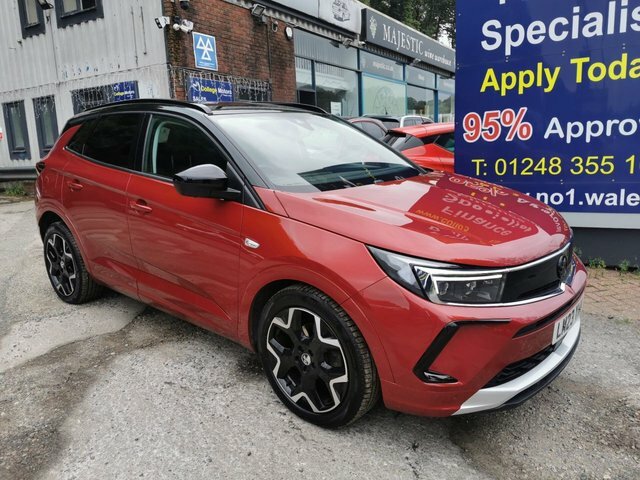 Vauxhall Grandland X 2023 23 1.2 Turbo Ultimate Suv E Red