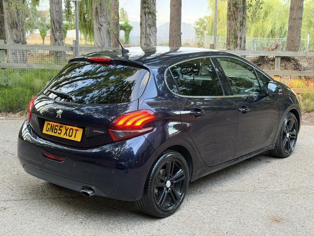 Peugeot 208 1.2 Puretech Allure Euro 6 Black #15