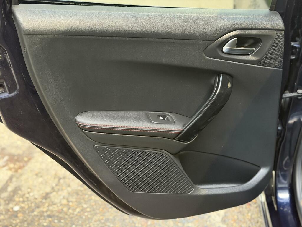 Peugeot 208 1.2 Puretech Allure Euro 6 Black #20