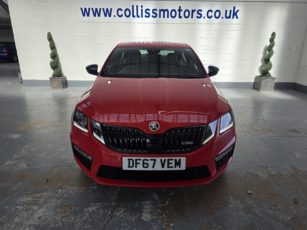 Skoda Octavia 2.0 Tsi Vrs Hatchback Dsg Euro 6 Ss Red #2
