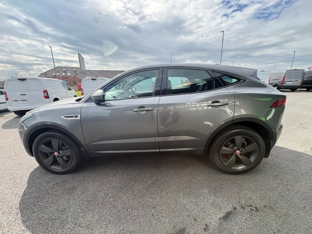 Jaguar E-Pace 2.0 D150 R-dynamic Se 150 Suv - Awd Grey #4