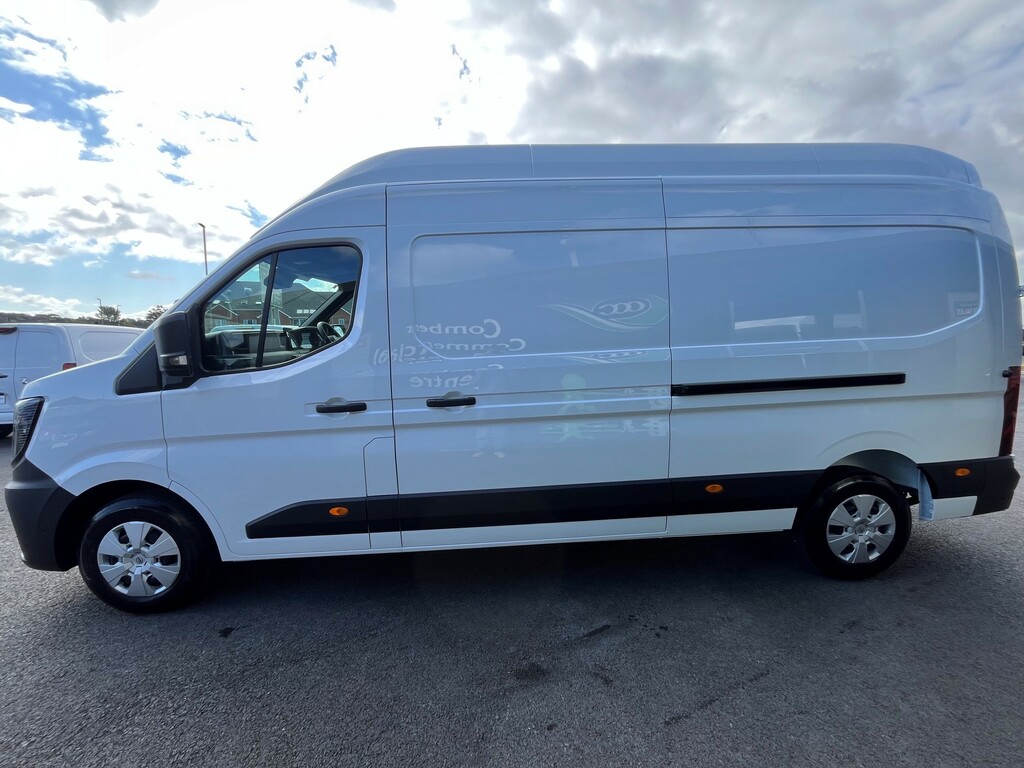 Nissan InterStar 2.0 Dci35 Tekna 130 High Roof L3h3 White #5