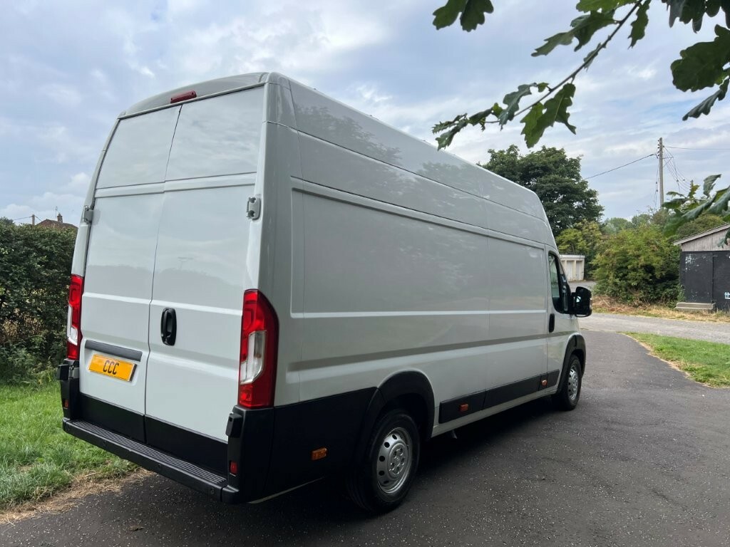 Citroen Relay 2.2 Blue Hdi 35 Enterprise 140 L4 Extra High Roo White #3