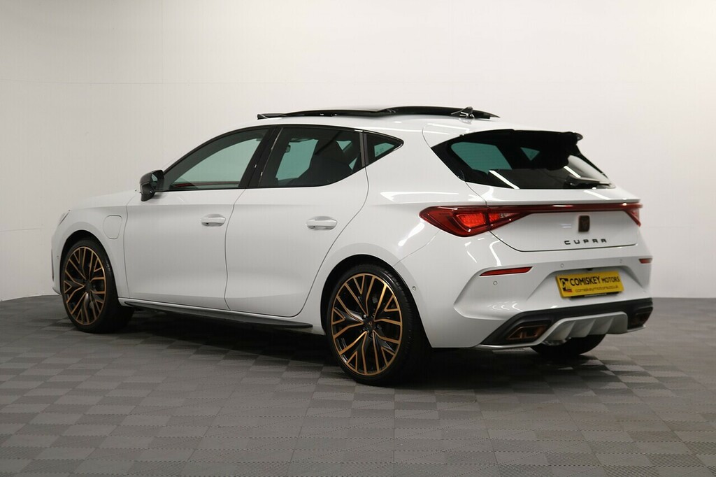 Cupra Leon Ehybrid Vz2 Design Edition White #4