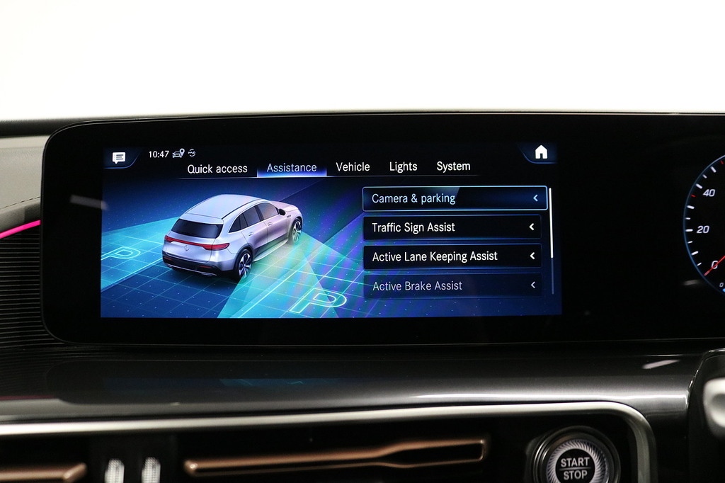 Mercedes-Benz EQC Amg Line Edition Blue #38