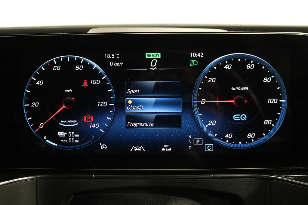 Mercedes-Benz EQC Amg Line Edition Blue #23