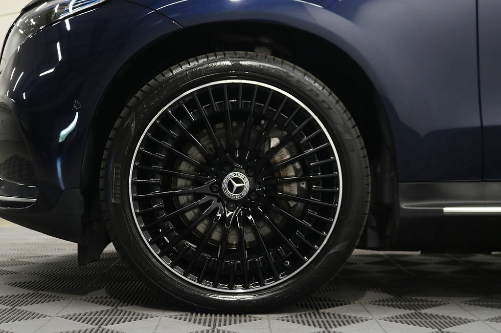 Mercedes-Benz EQC Amg Line Edition Blue #9