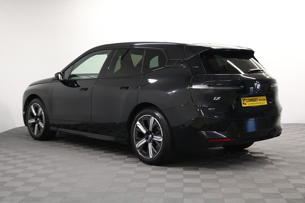 BMW iX 40 M Sport Edition Blue #4