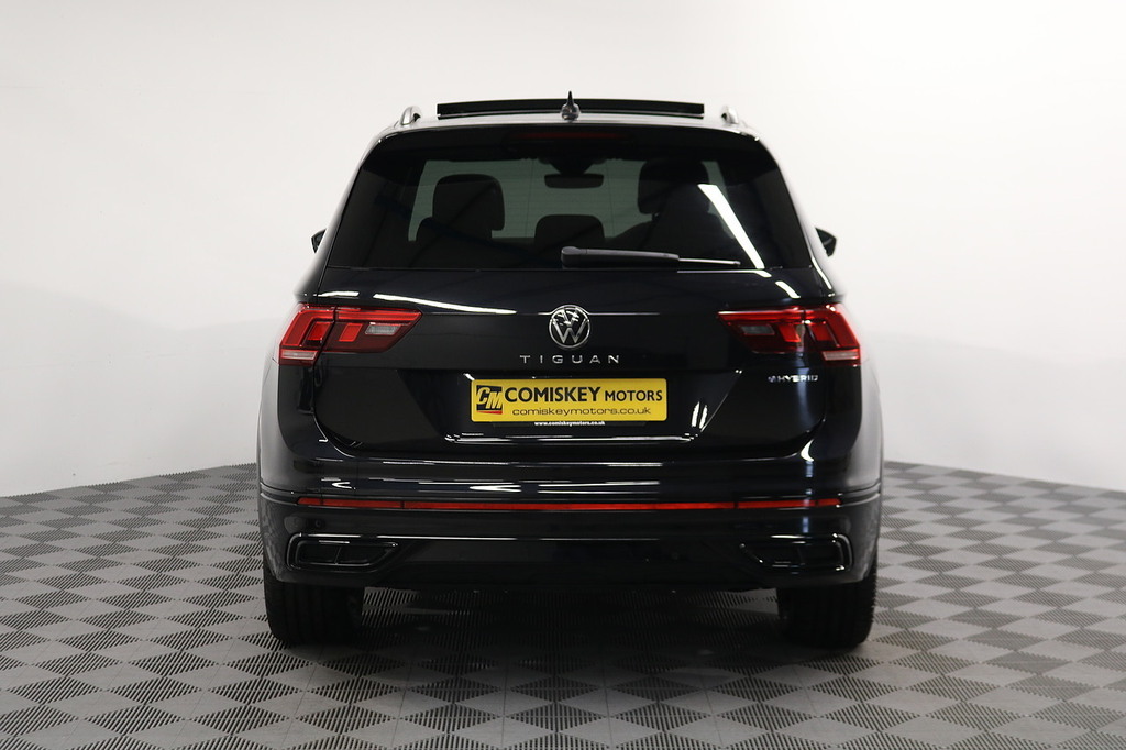 Volkswagen Tiguan Tsi Black Edition Black #5