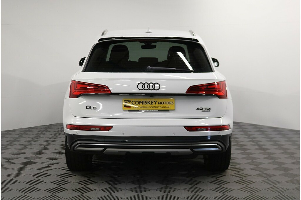 Audi Q5 Tdi Sport SG71OZO White #5