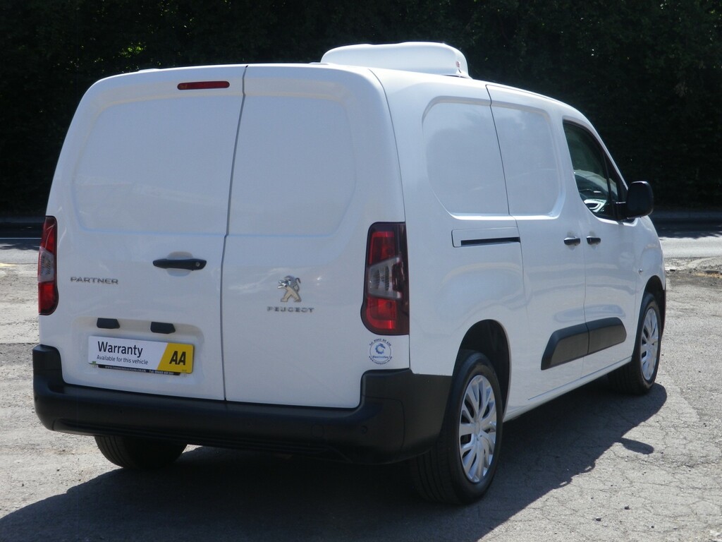 Peugeot Partner Temperature Controlled 1.5 Bluehdi 950 Lwb Profess CE21UDL White #4