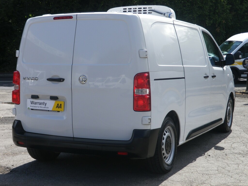 Vauxhall Vivaro Temperature Controlled 1.5 Vivaro Dynamic 1.5D 100 DU23ZBF White #4