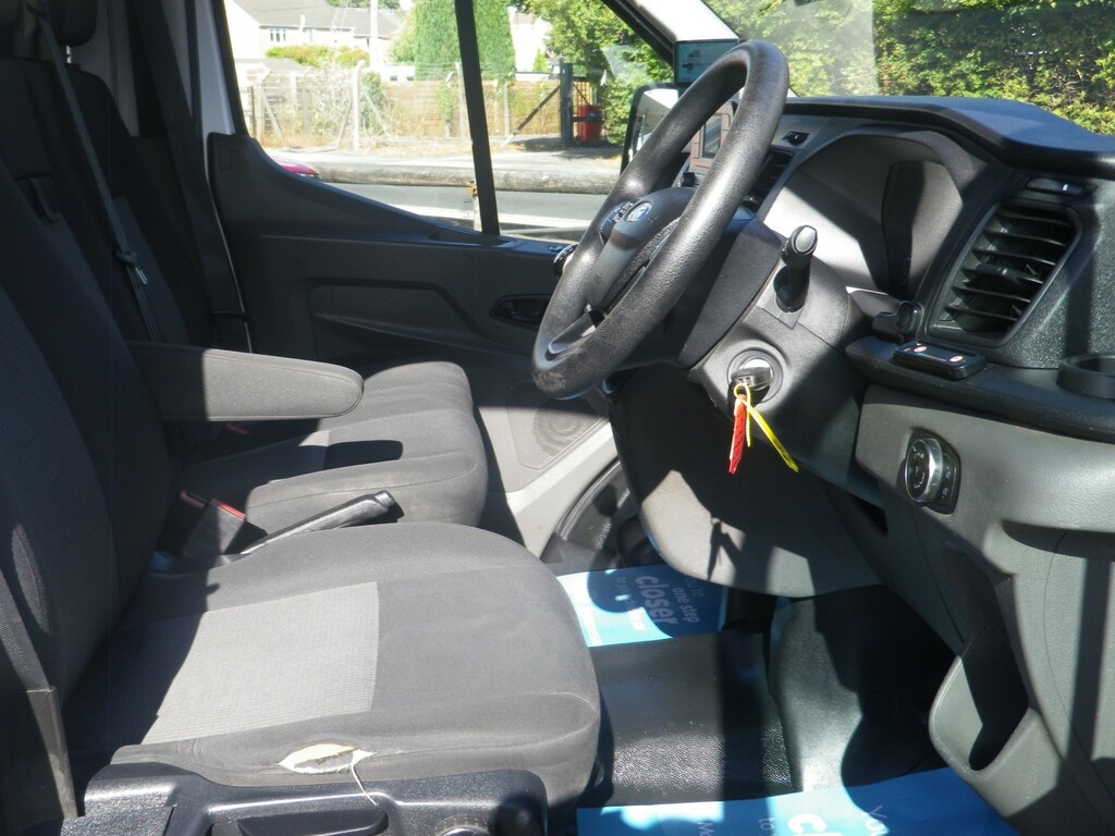 Ford Transit Custom Panel Van 2.0 350 Ecoblue Leader Versalift Cherry YS20MTV White #4